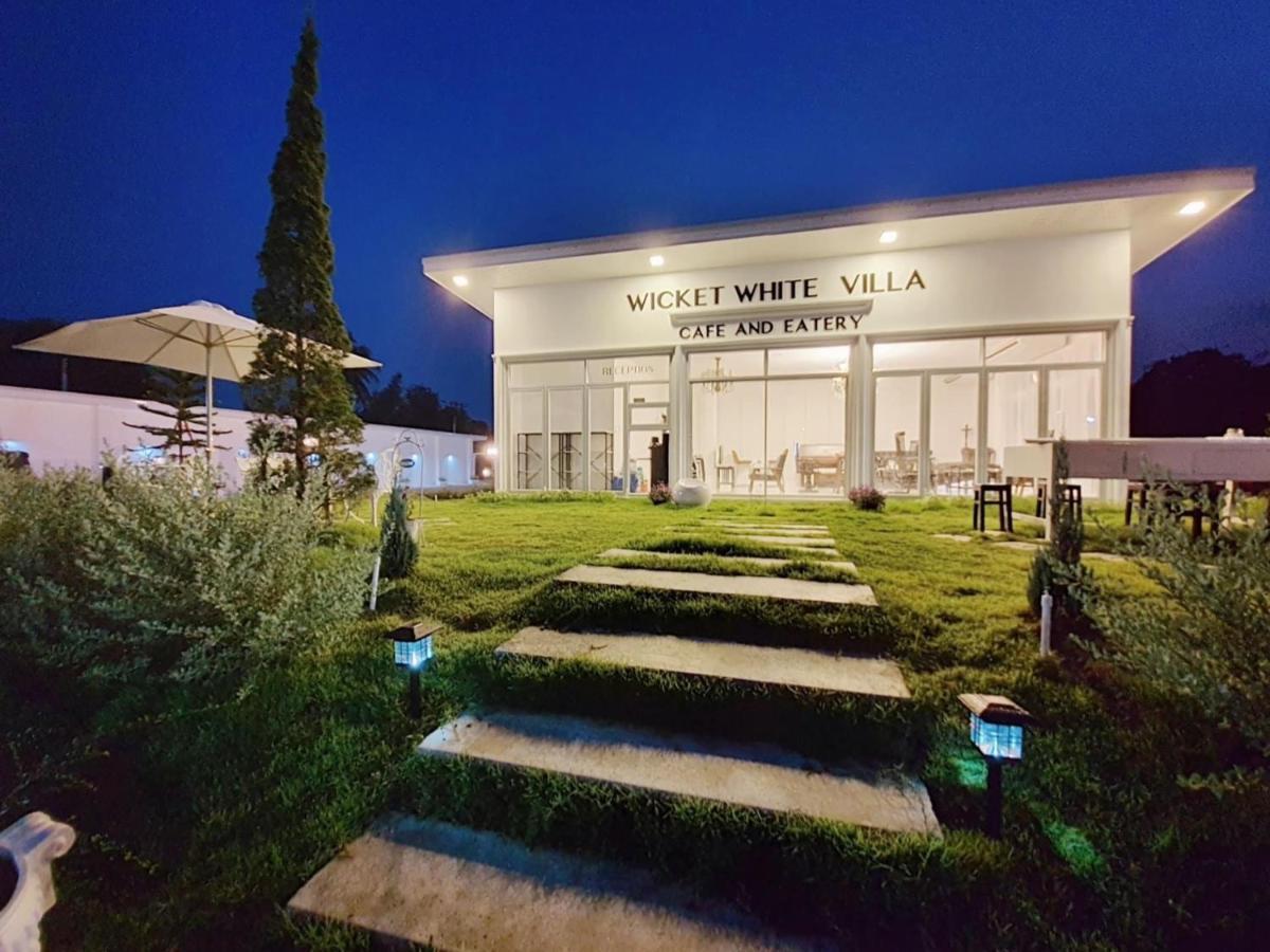 Wicket White Villa Ratchaburi Exteriör bild